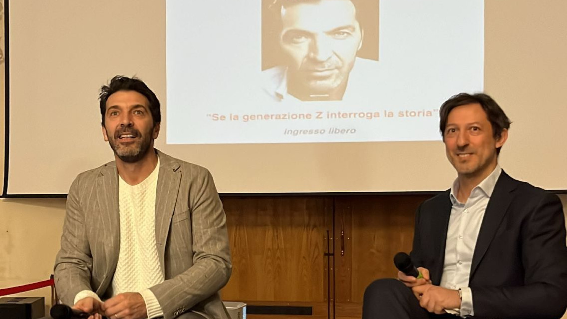 Buffon incontra gli studenti piacentini: "Coltivate i sogni e anche le utopie"