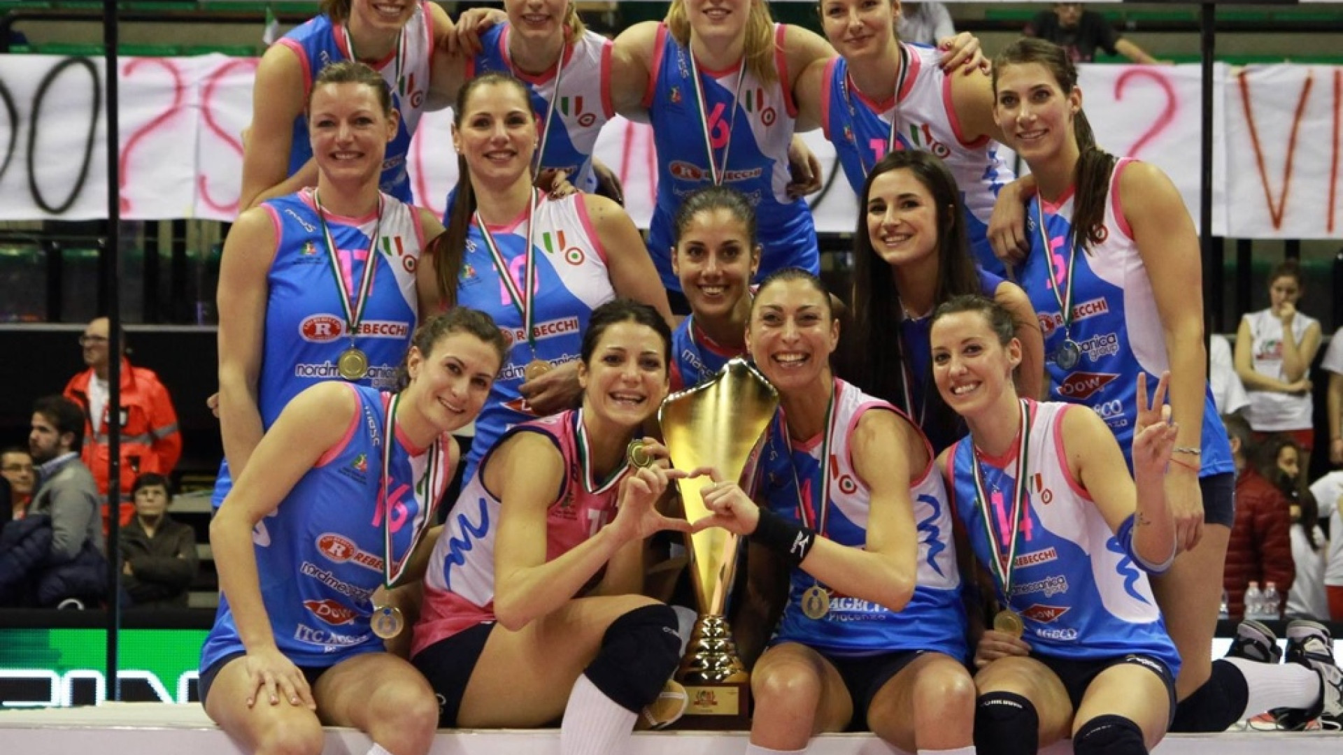 Pallavolo sotto i riflettori di Telelibertà, stasera in onda si festeggia la Coppa