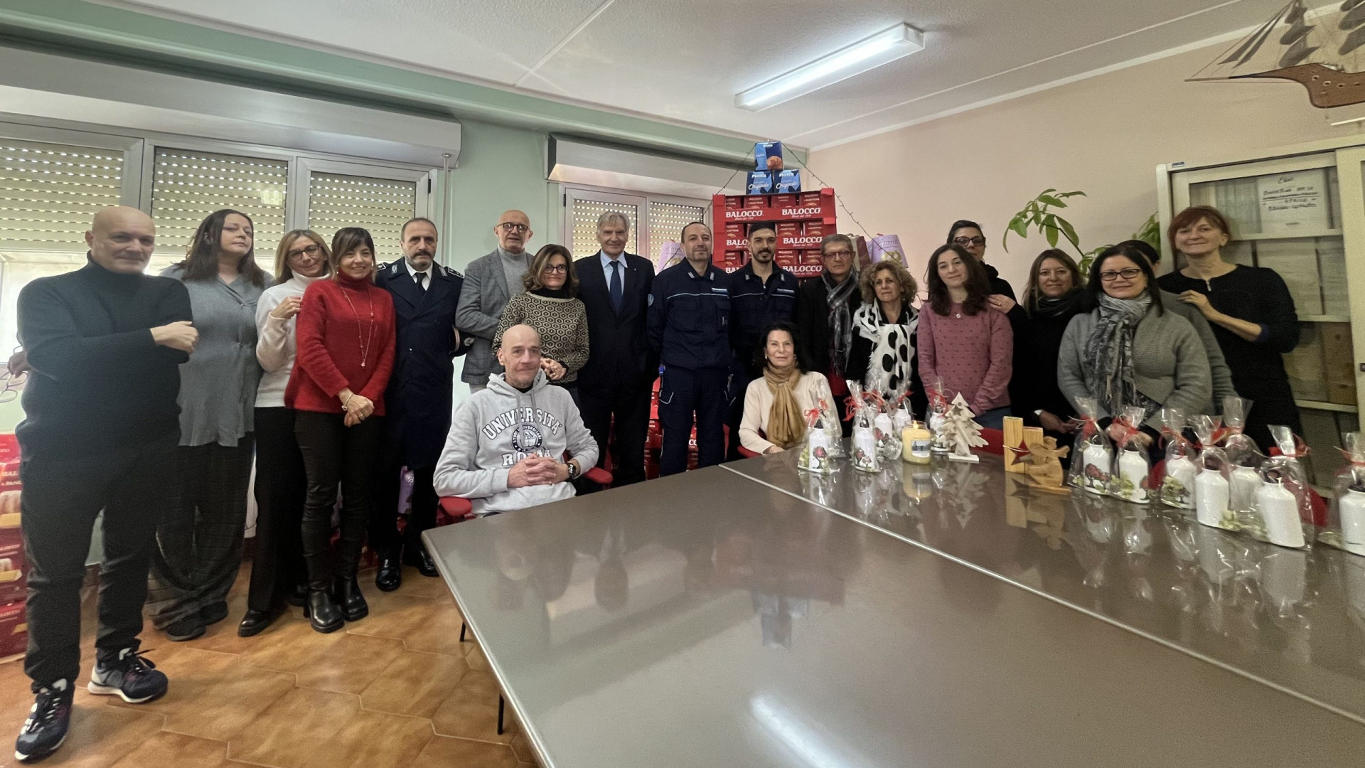 Il Natale arriva in carcere: |un panettone donato |a ciascuno dei 434 detenuti
