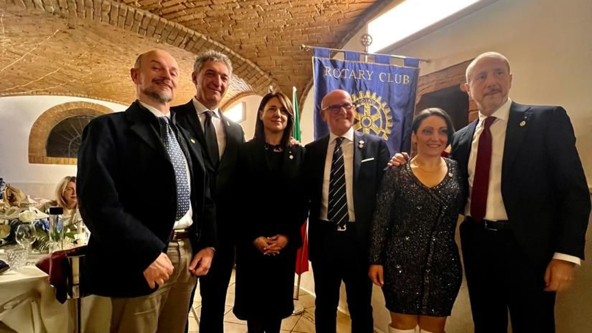 Rotary club Cortemaggiore Pallavicino, la cena degli auguri fa rima con solidarietà