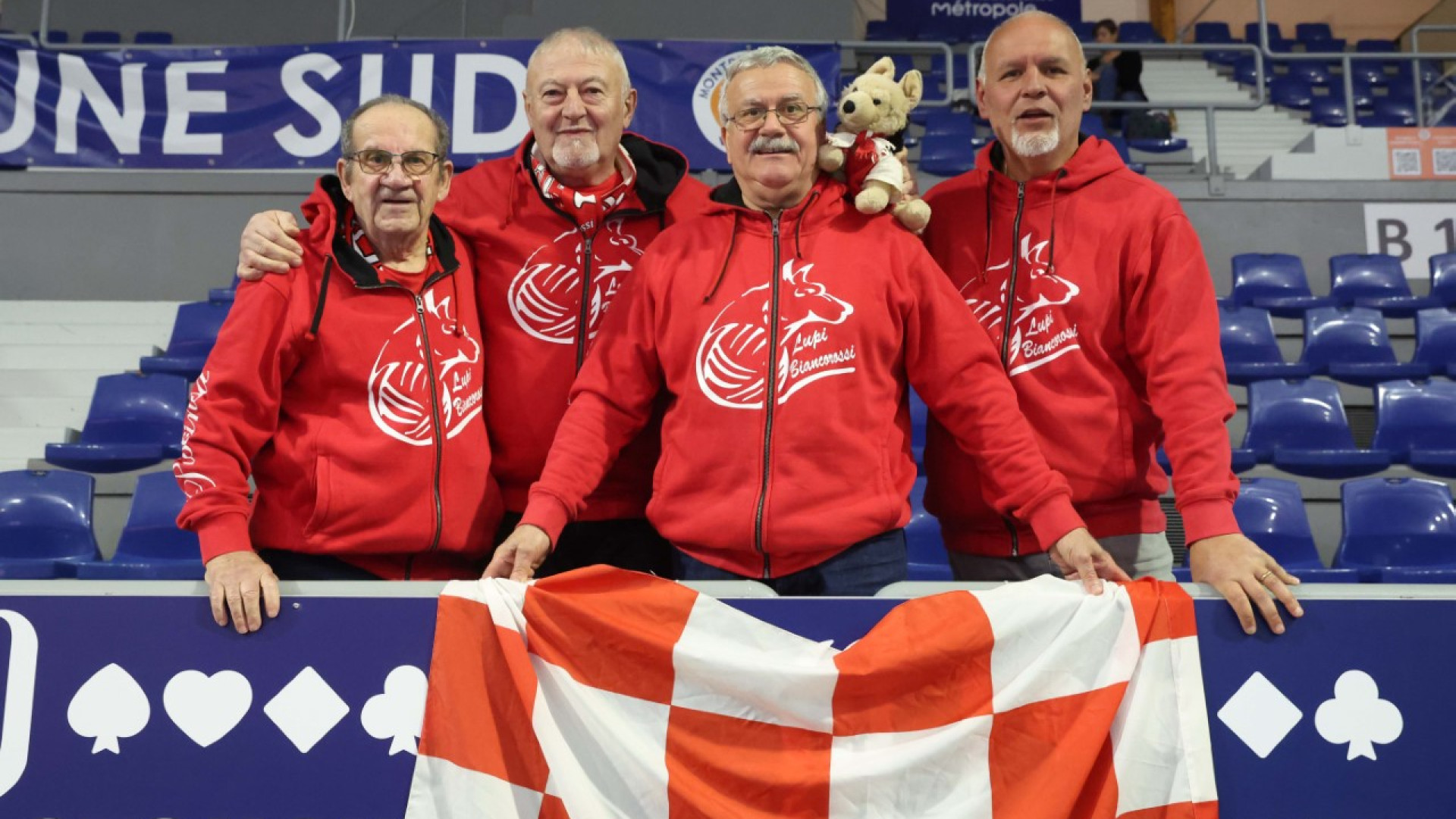 I quattro Lupi Biancorossi a Montpellier: "Applauditi dall'intero palazzetto"