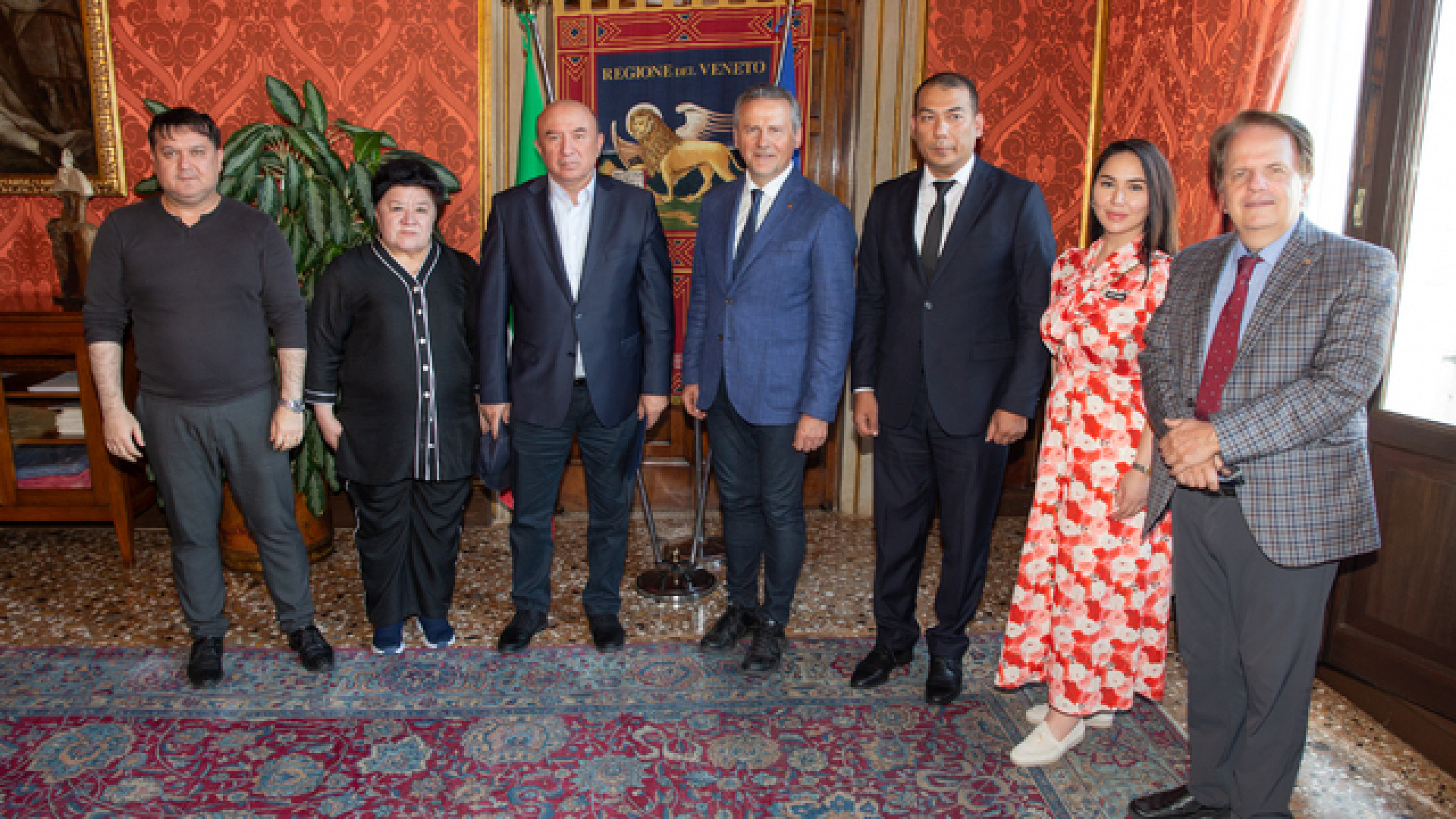 Presidente del Consiglio regionale del Veneto riceve delegazione dell’Uzbekistan