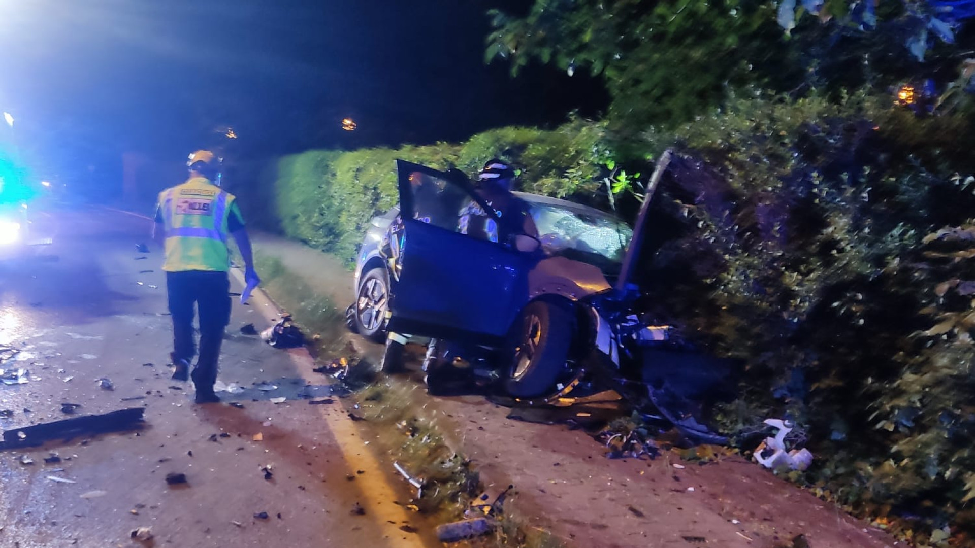 Scontro frontale tra due auto a Grazzano Visconti: tre feriti, uno è grave