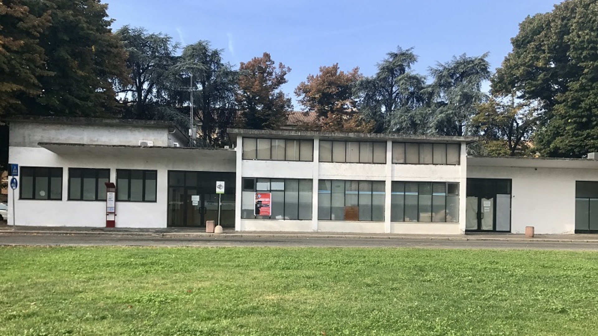 "Un giardino per alunni sul prato di piazza Cittadella". L'idea della scuola Mazzini