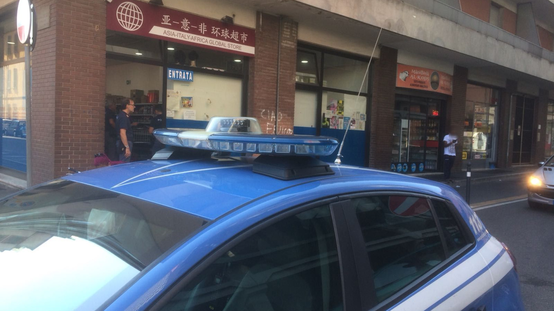 Chiuso per un mese un market etnico di via Torricella