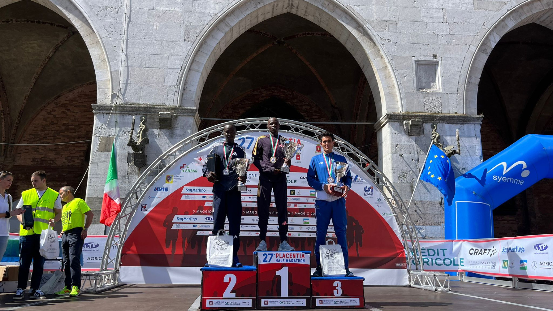 Mezza maratona, vincono Kangogo e Sugamiele, tra i piacentini Maiocchi e Carlà