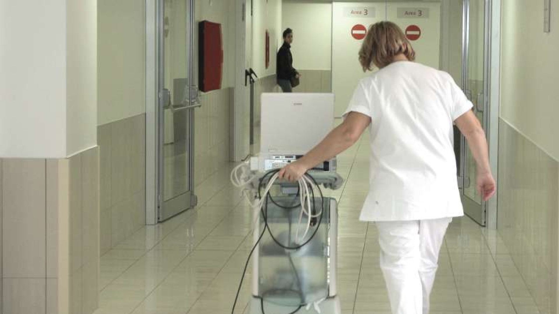 Mille euro di premio ai sanitari più meritevoli. Sindacati: “Criteri poco chiari”