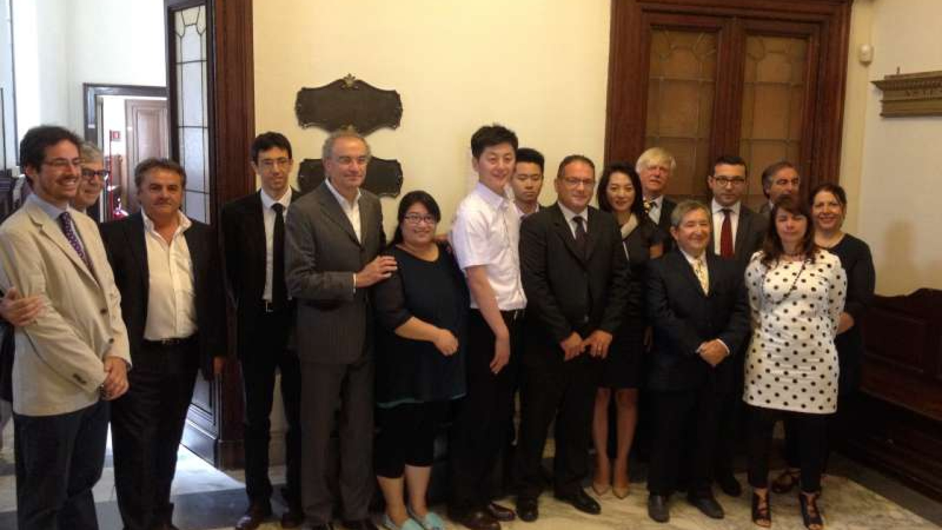 Nuovo patto Piacenza-Cina. Due milioni di bottiglie di vino esportate, poi i salumi