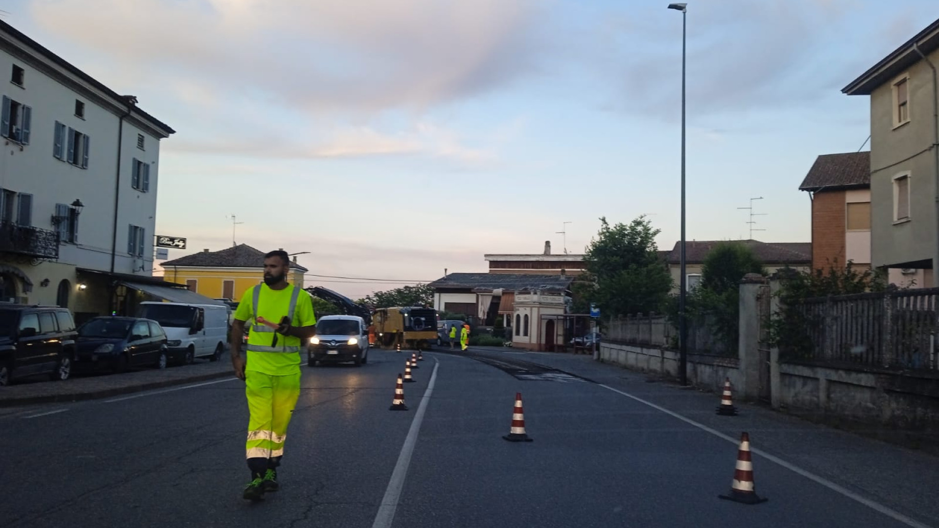 Borgonovo, asfaltatura in via Marconi: parte il senso unico alternato notturno