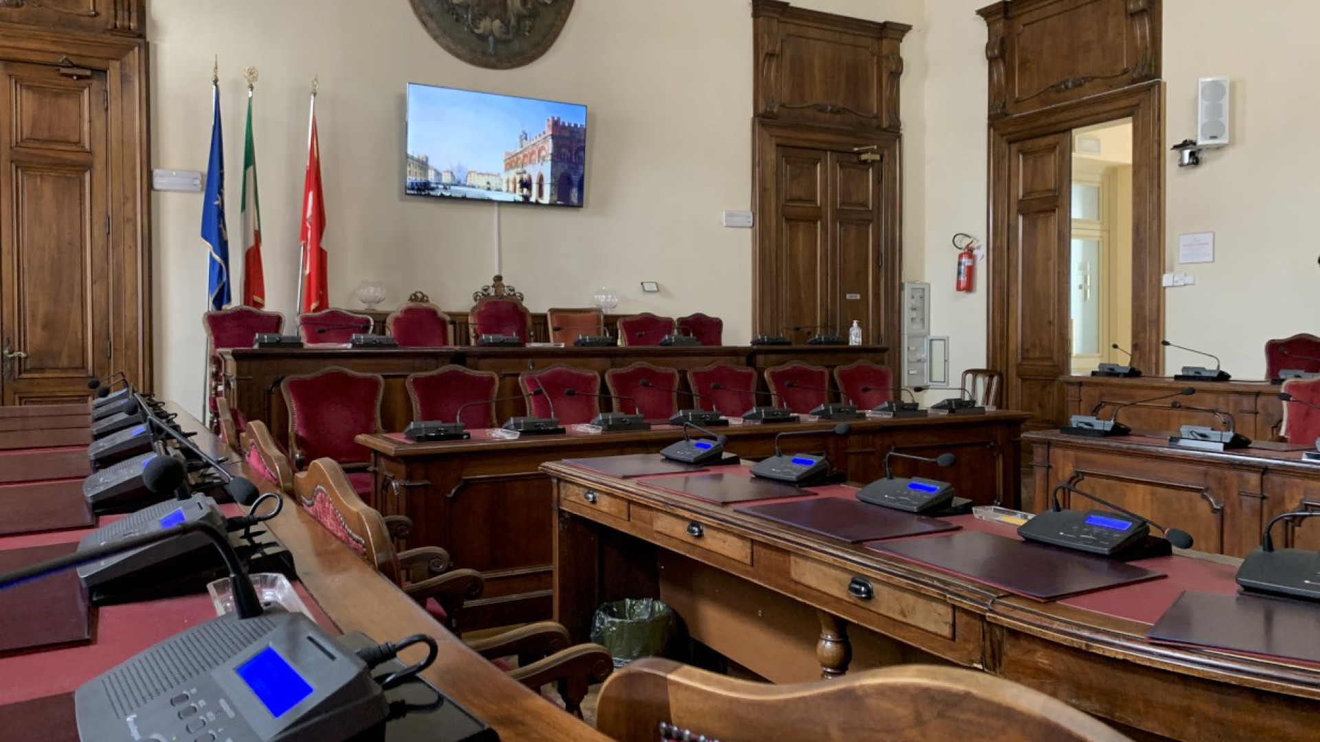 Pre scuola e turismo: il Comune cerca volontari, opposizione all'attacco