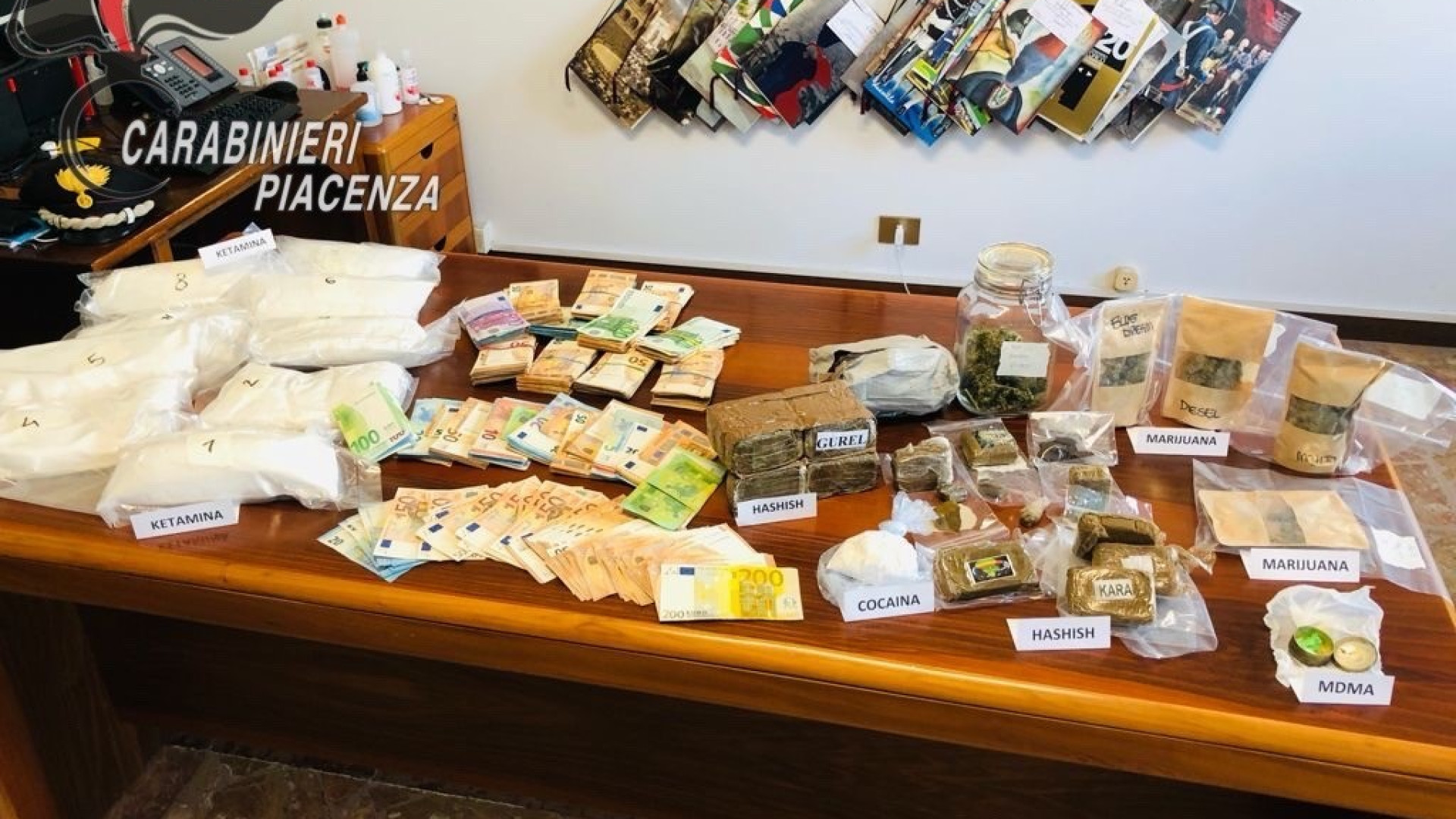 Carpaneto: spaccio nel casolare, sequestrati anche 9 chili di ketamina. Due arresti