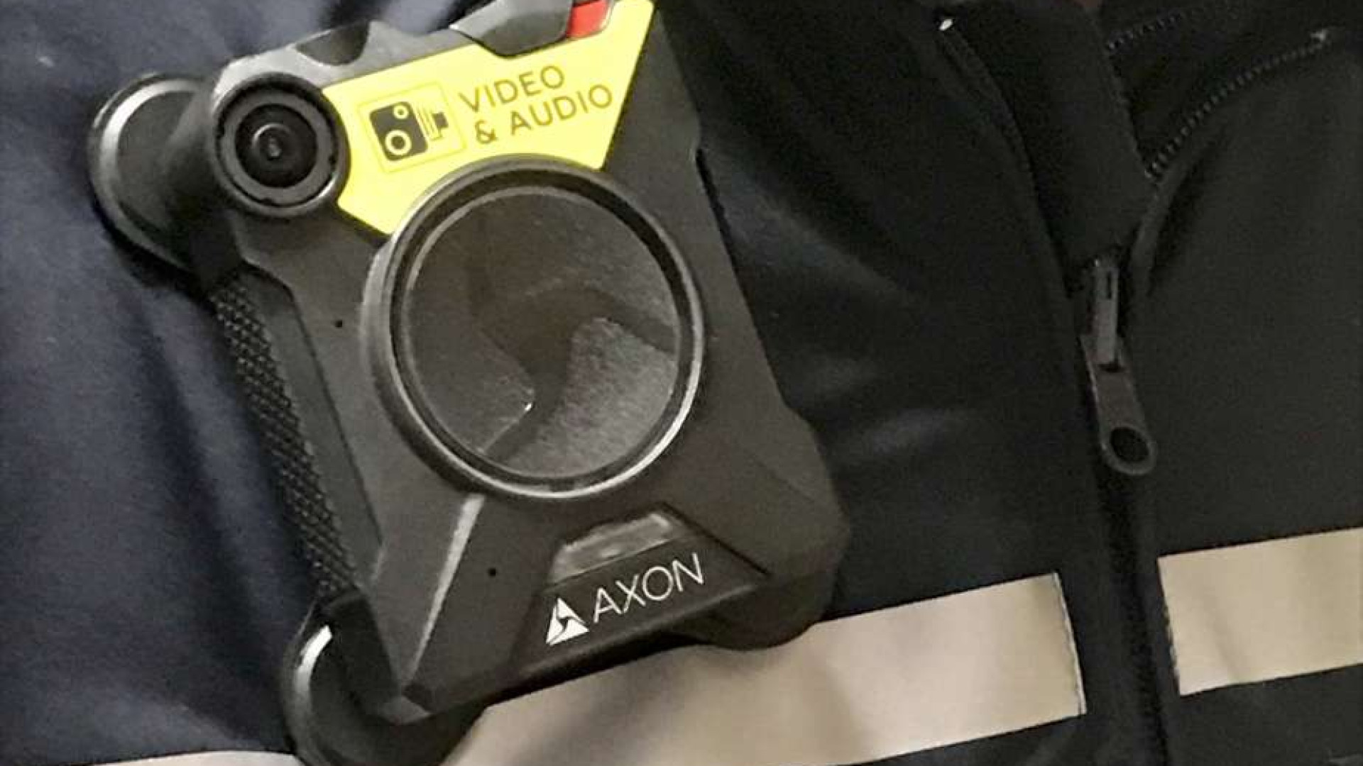 Commercio abusivo, guida senza patente, accattonaggio: controlli della Municipale