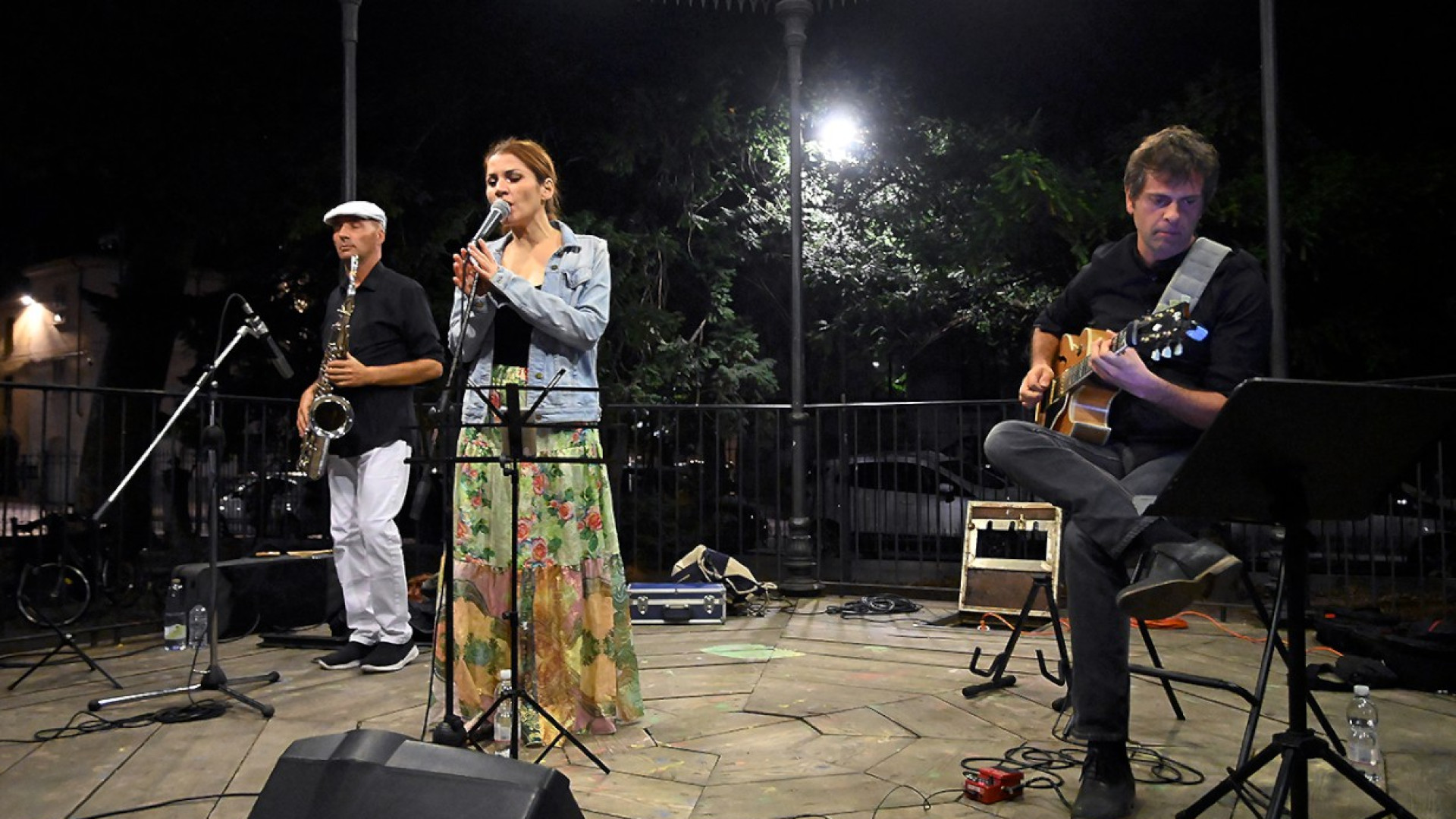 Avvio effervescente di "Musica ai giardini" con il trio “Helena Hellwig"