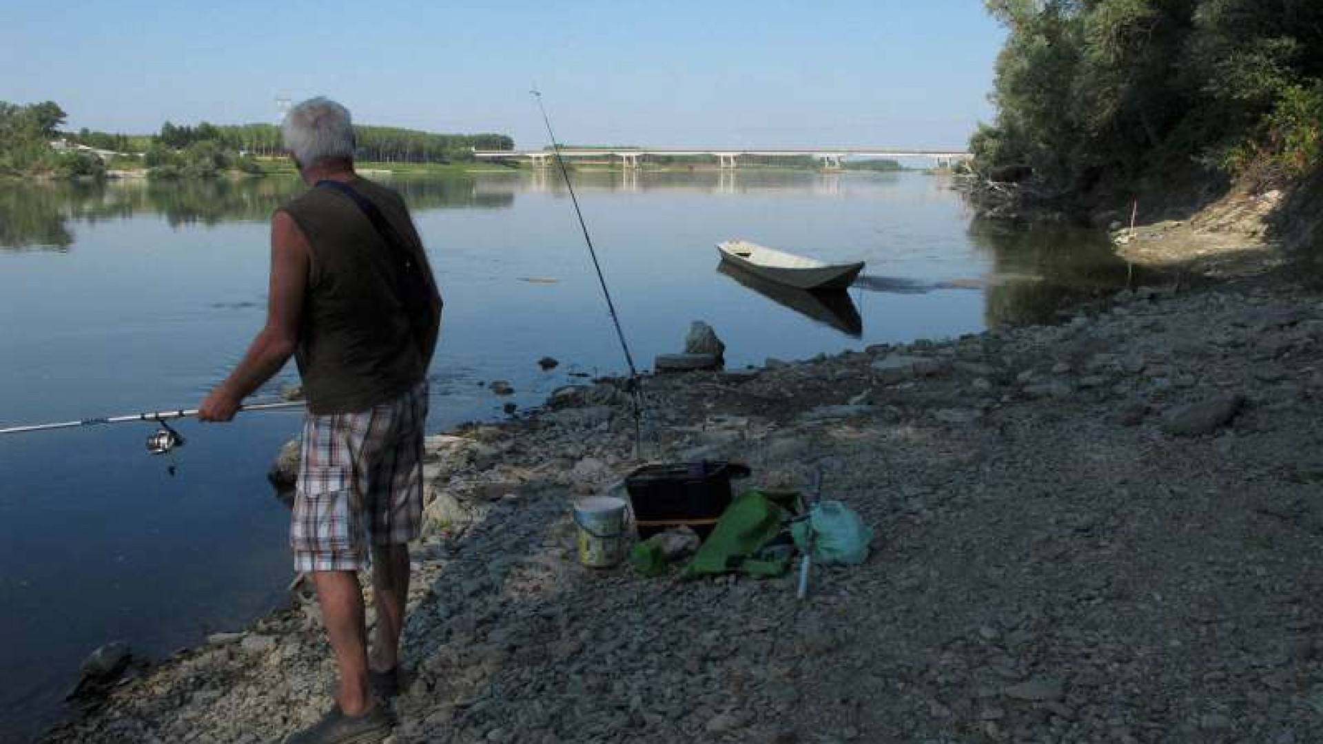 Controlli interforze sul Po: pochi pescatori, due sanzionati