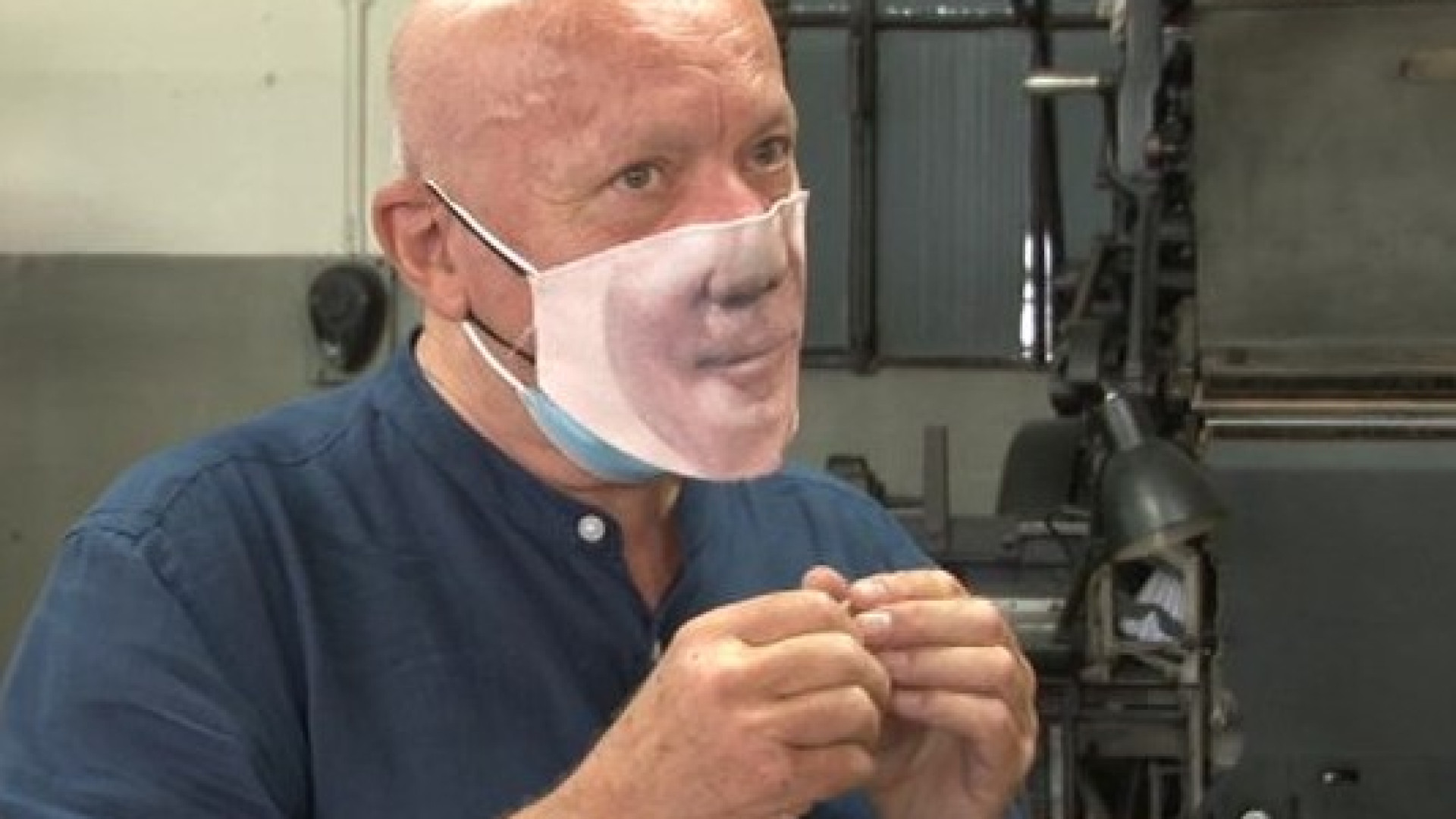 Ecco la mascherina con il volto di chi la indossa: l'invenzione di Sesenna