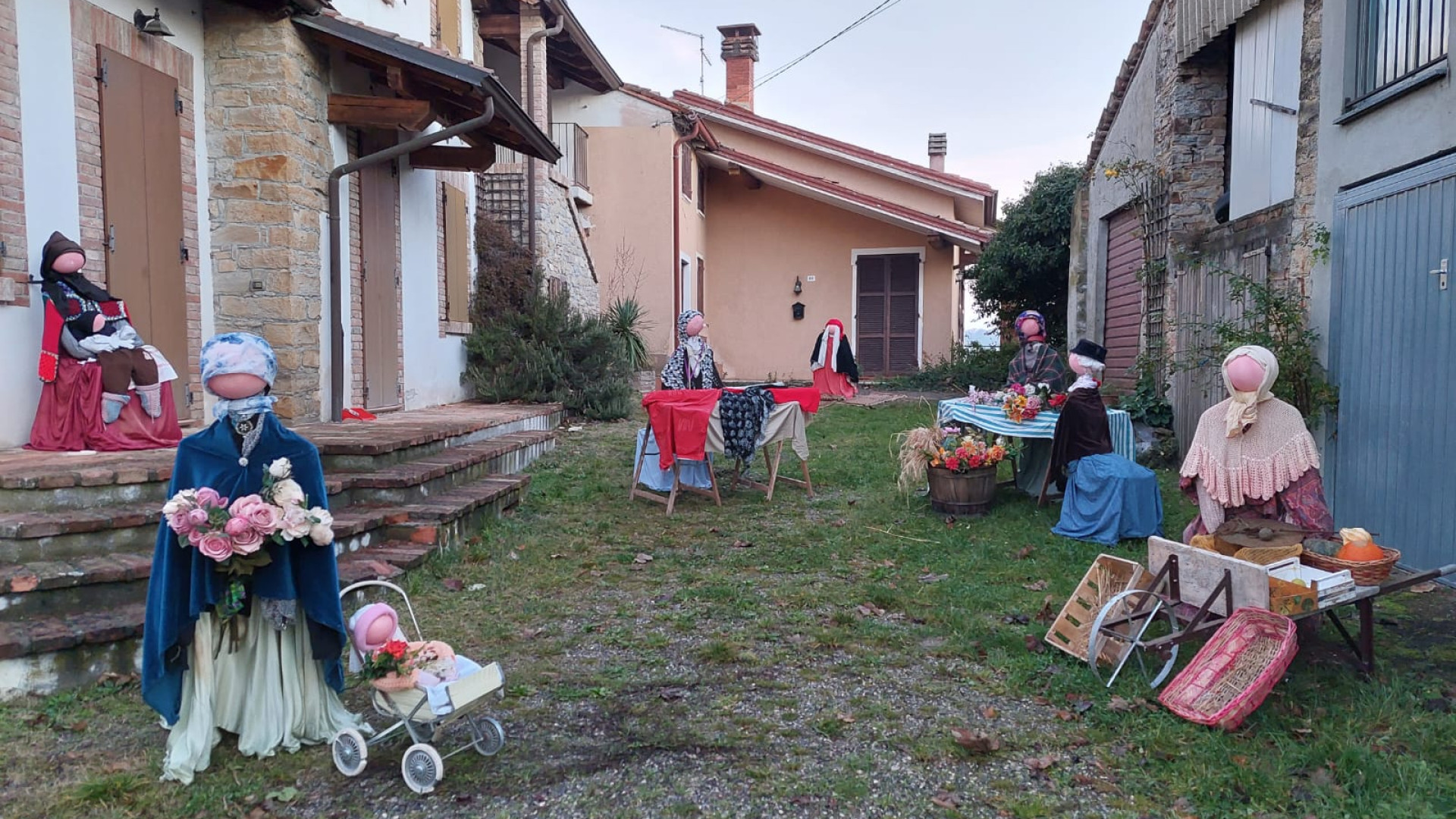 I Bersani, ancora una volta il borgo delle fiabe si trasforma nel magico paese dei presepi