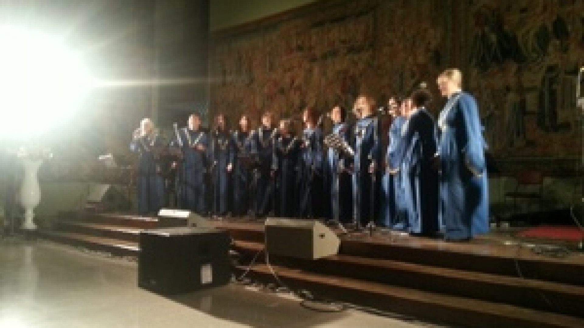 Il gruppo gospel New Sisters presenta il nuovo album e aiuta le ragazze madri