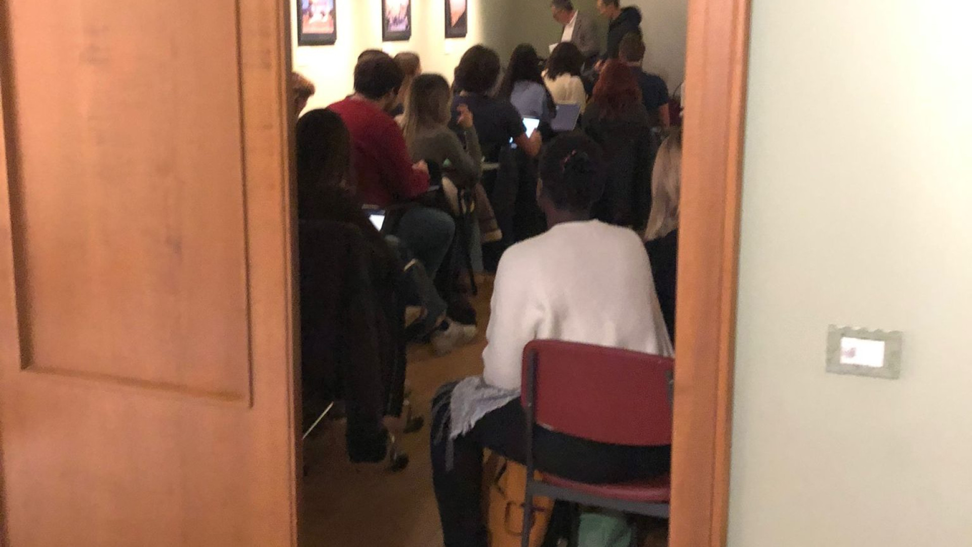 Niente aule per Medicina, per molti via alle lezioni online. Studenti pronti allo sciopero