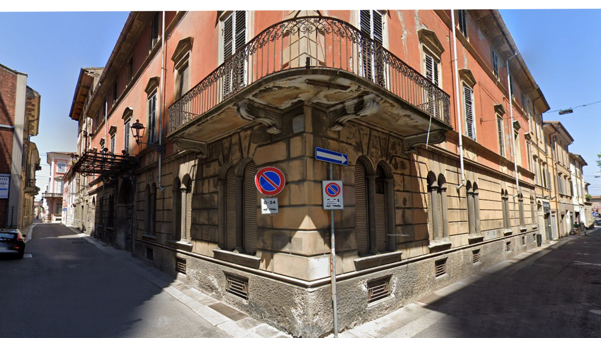 Comune toglie dal piano delle alienazioni l'ex Albergo San Marco: "Passo avanti"