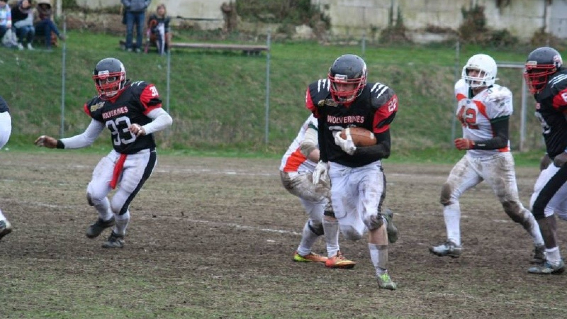 Football: Wolverines, domani in via delle Novate transita il treno play off