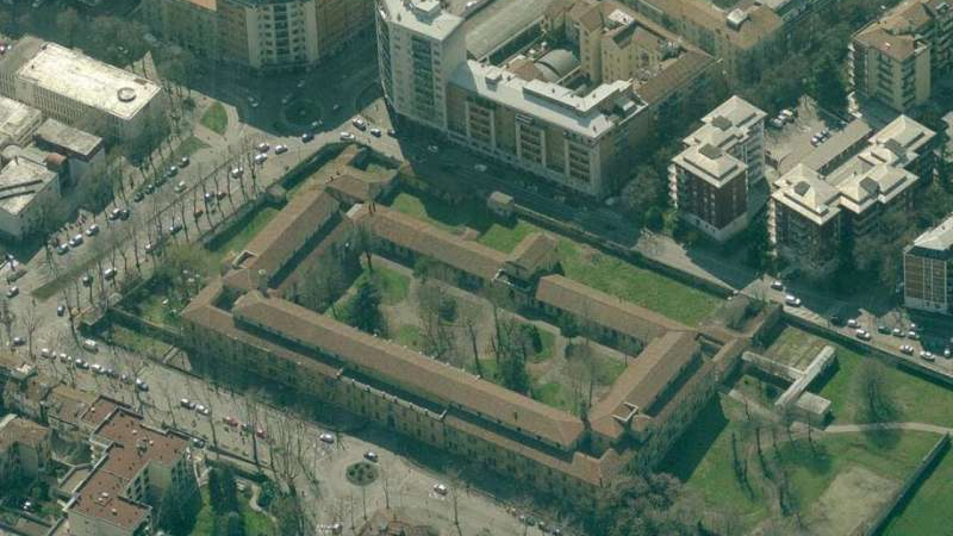 Dopo il Laboratorio Pontieri anche l'ex ospedale militare passa al Demanio