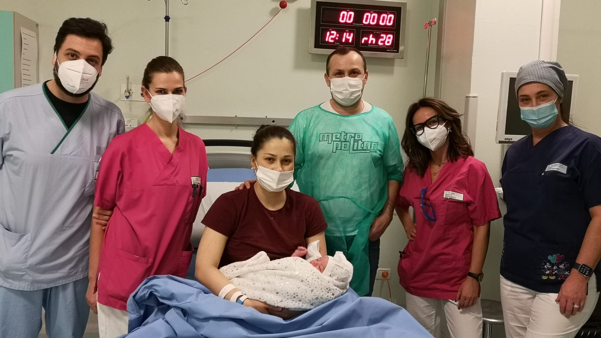 Primo dell'anno e sala parto da tutto esaurito. Il primo nato è un maschietto