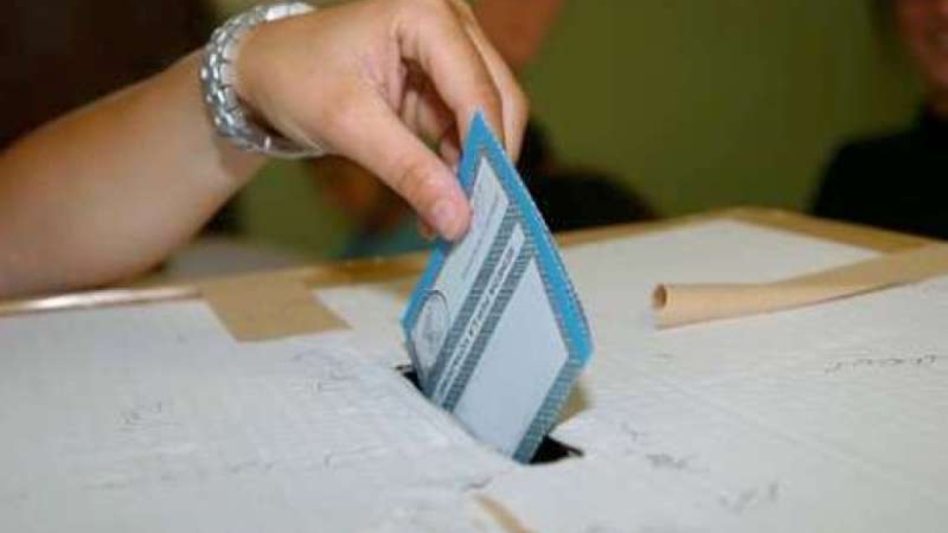 Elezioni comunali, cinque comuni al centrodestra su otto. Tre donne sindaco