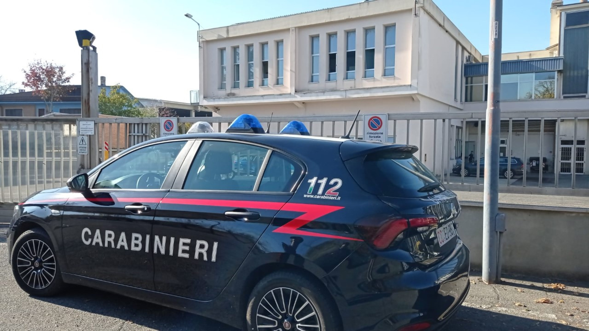 Schiacciata da un macchinario a Borgonovo, indagati i due progettisti
