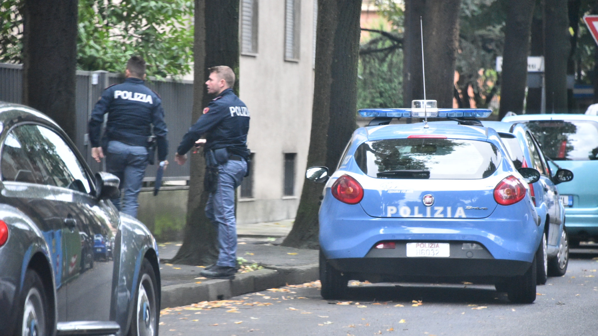 Scippata mentre entra nel portone di casa in pieno giorno in una zona "tranquilla"