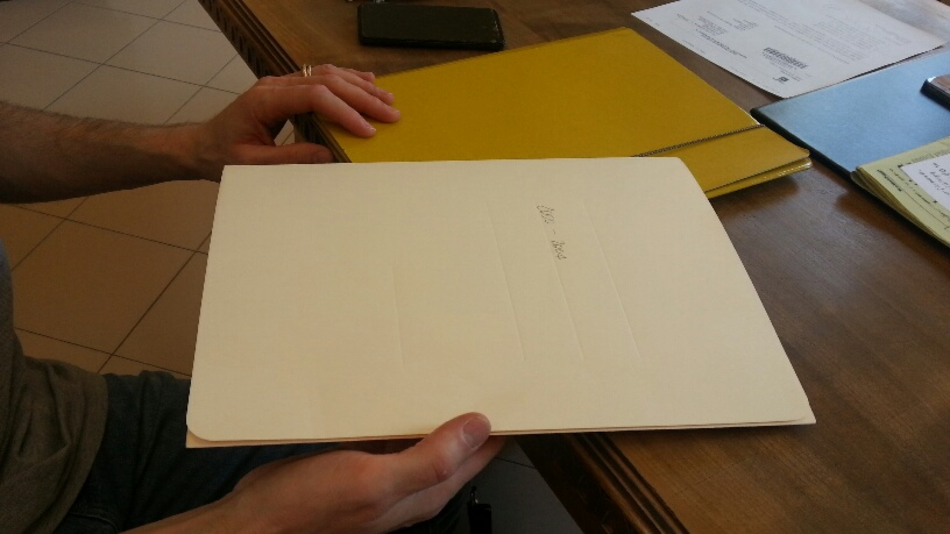 Vittima di mafia deve soldi allo Stato. Chiesto aiuto ad Alfano