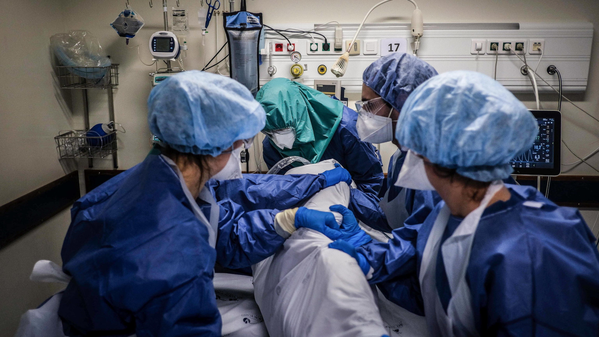 Rallentano i decessi a Piacenza: oggi i morti sono quattro. Ma l'epidemia non frena: 53 nuovi contagiati