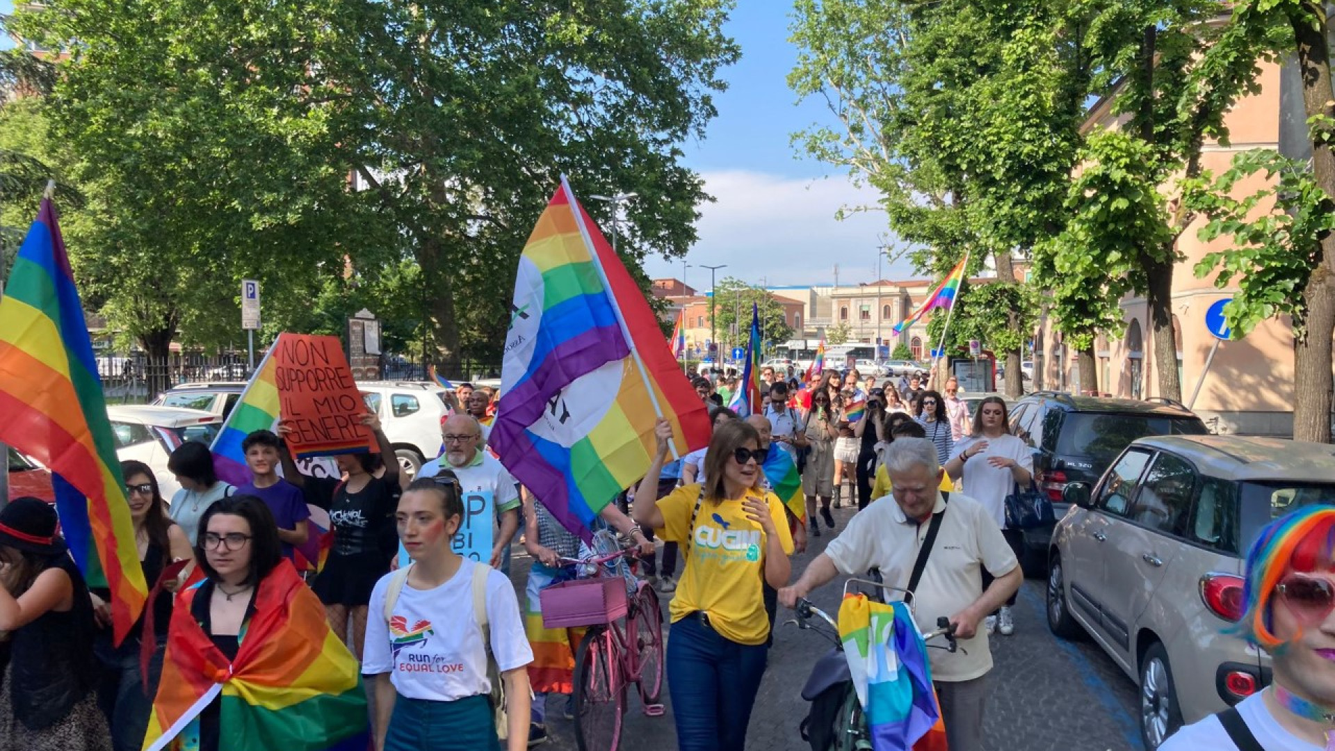 Giornata contro omofobia, Arcigay: "Serve educazione alla sessualità nelle scuole"