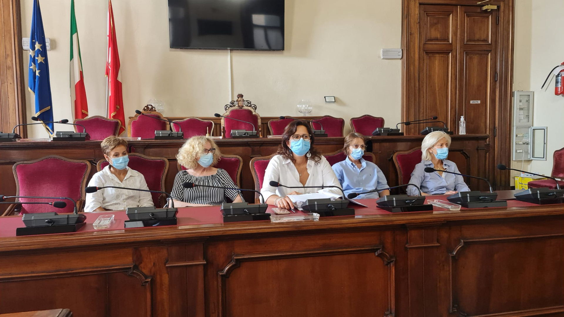 Welfare, il piano del Comune: "Lotta all'hikikomori e niente attesa per servizi a domicilio"