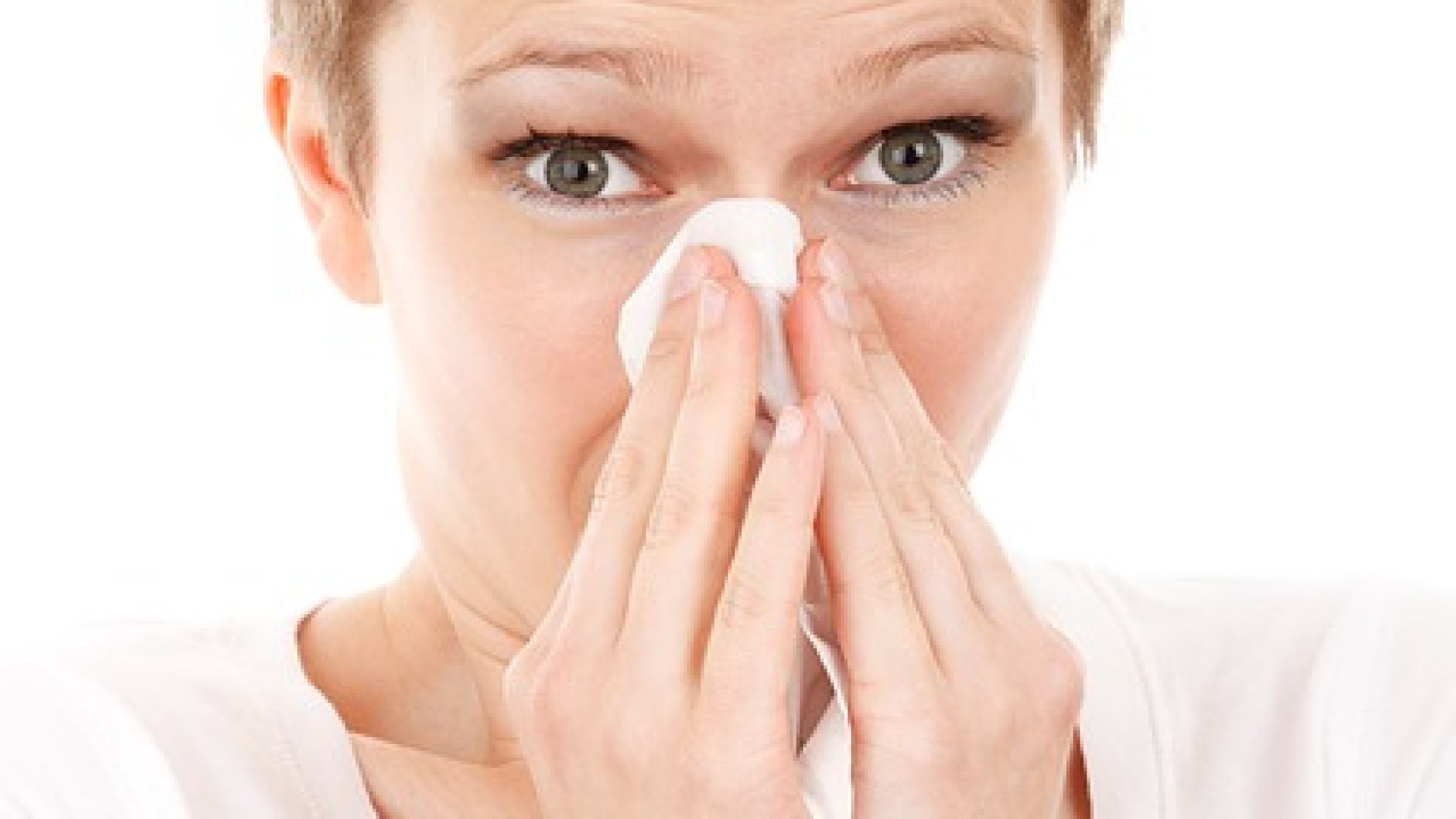 Raffreddori e difficoltà respiratorie ma non è il Coronavirus: boom di allergie