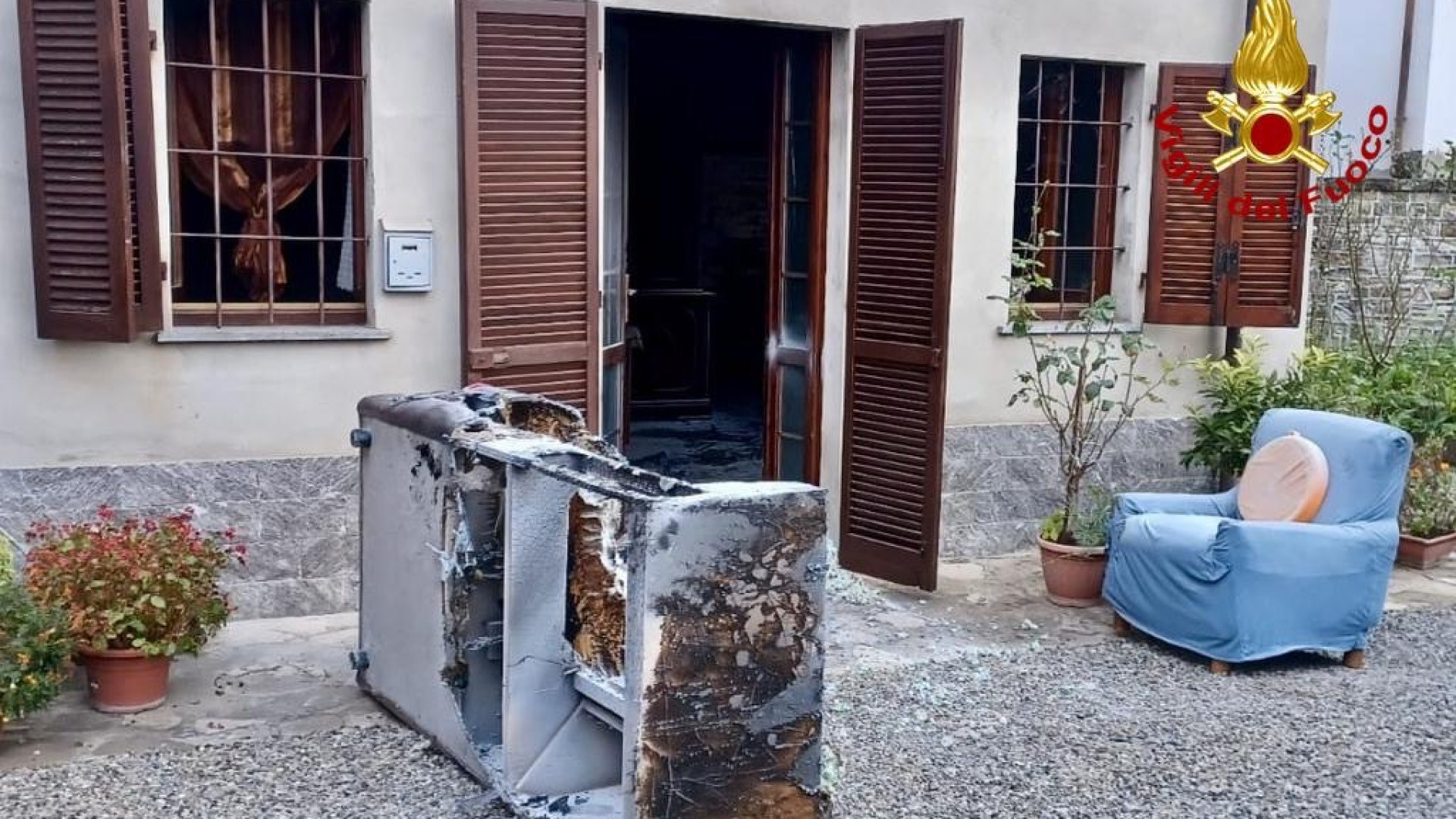 Incendio in un appartamento ad Agazzano: un’anziana intossicata