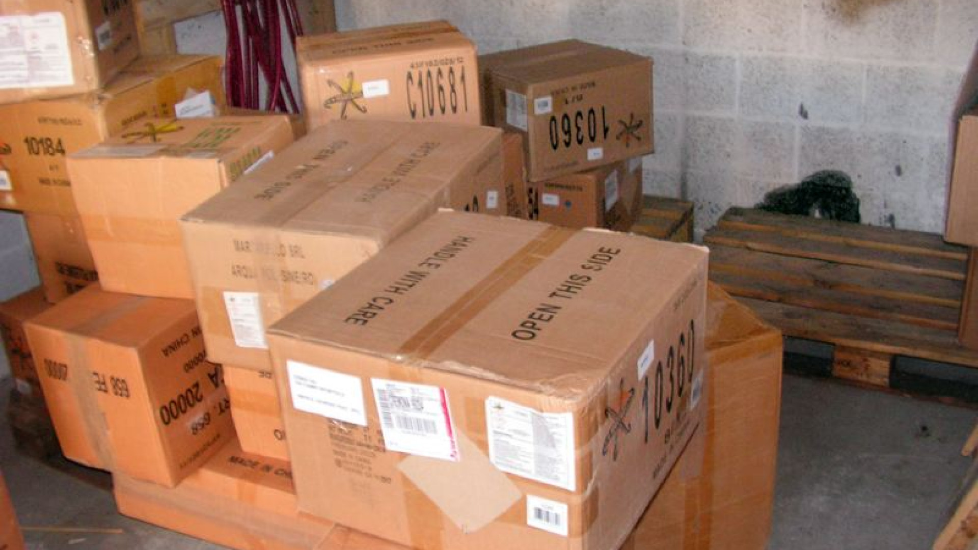 San Giorgio, nascondeva 450 kg di fuochi d’artificio nel garage