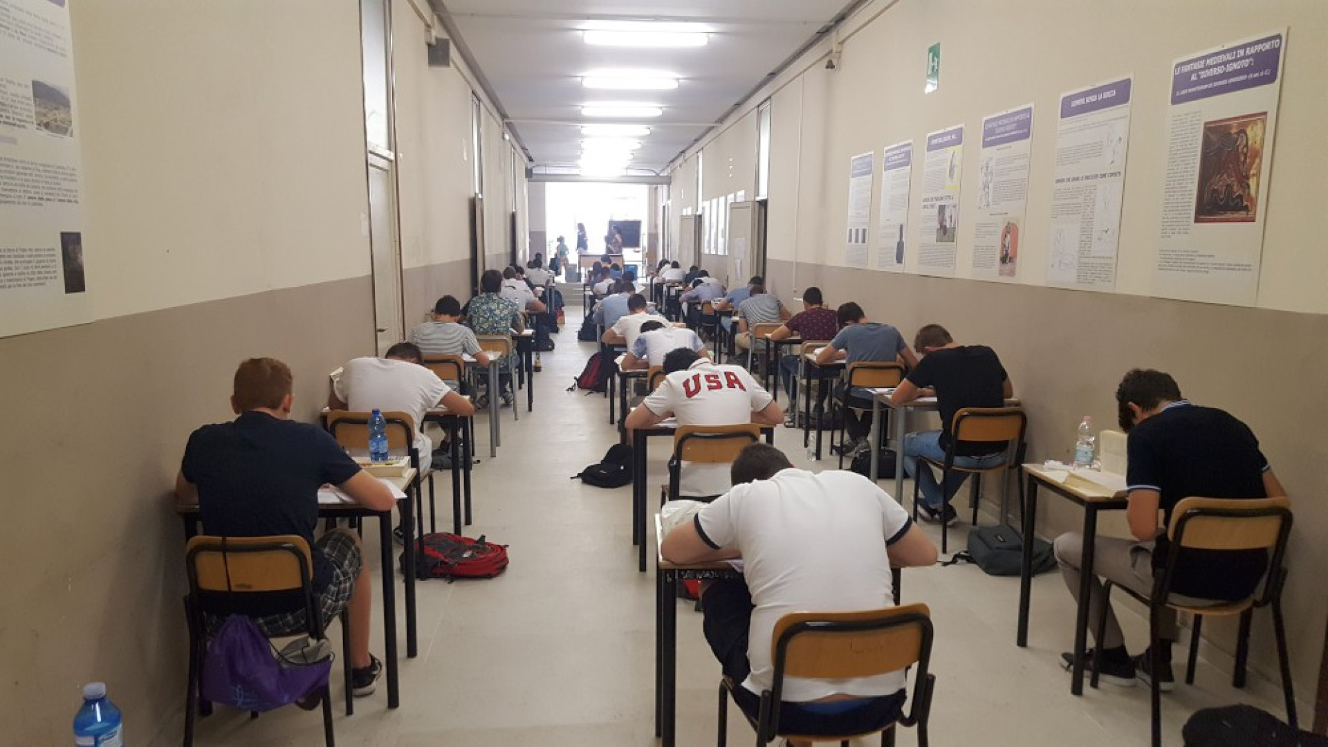 Prove scritte alla Maturità, studenti contrari. Domani sit in sul Pubblico Passeggio