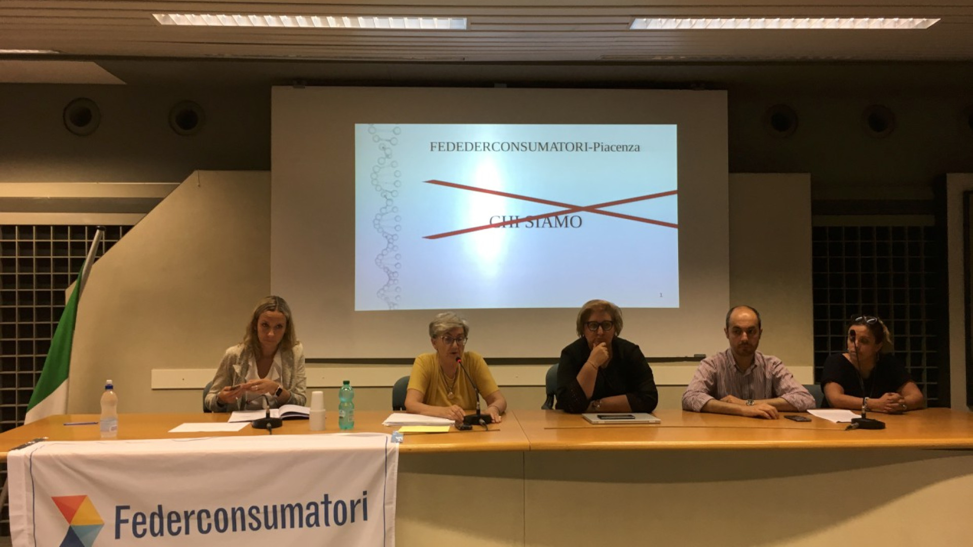 Crisi Mercatone Uno , Federconsumatori e Cgil: “Clienti e lavoratori vittime"