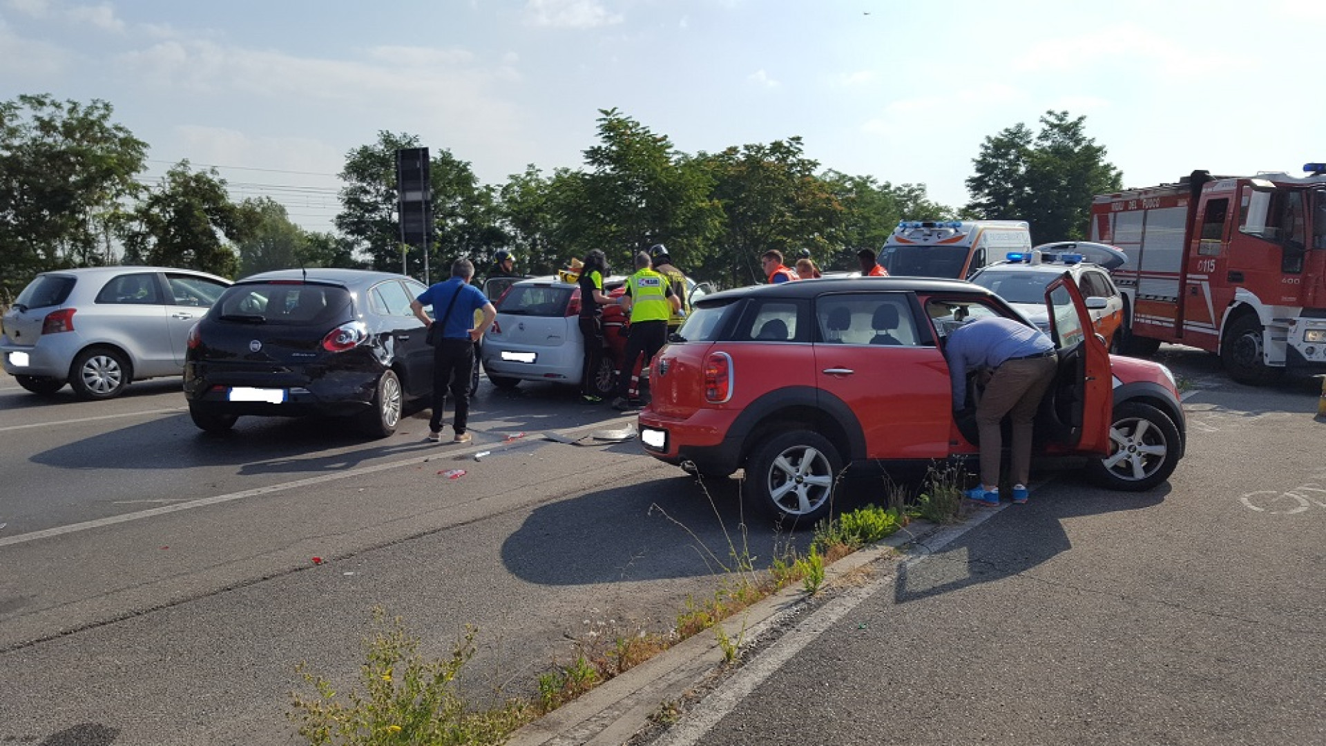Scontro sul ponte di Trebbia: 3 auto coinvolte. Circolazione rallentata
