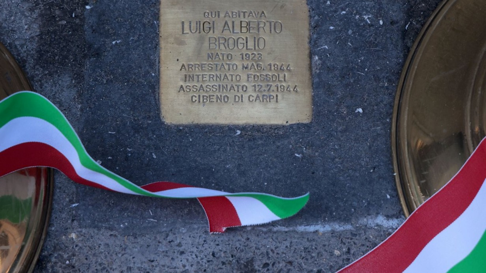 Pietra d'inciampo a Piacenza al civico 64 di via Cavour per Luigi Alberto Broglio