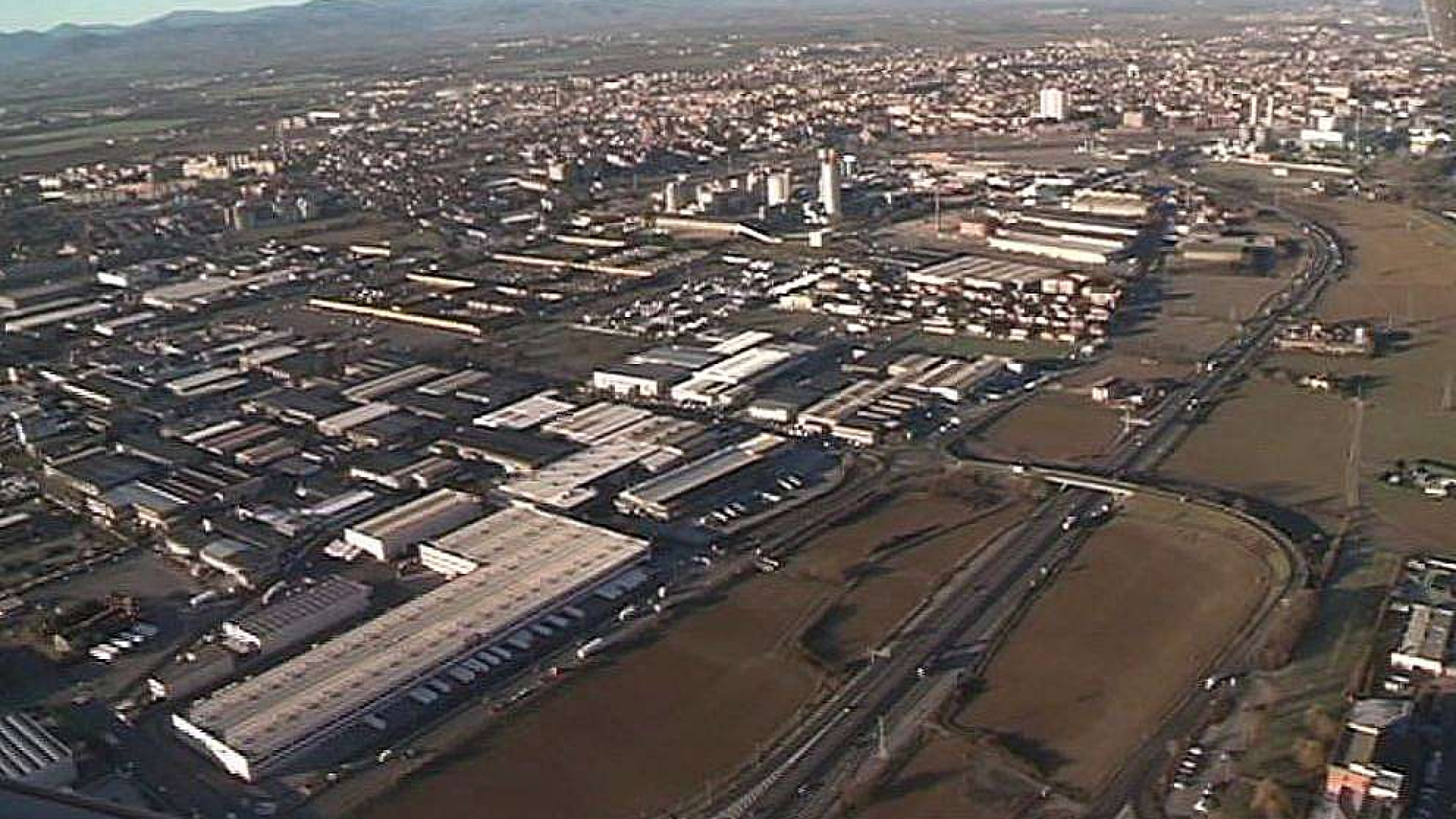 Economia piacentina, l'analisi completa. Bene il lavoro, male il turismo