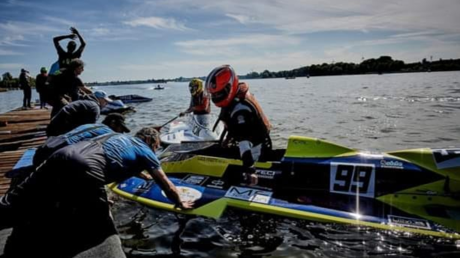 La motonautica torna in Italia con la tappa a Boretto Po. Assente Giuseppe Rossi