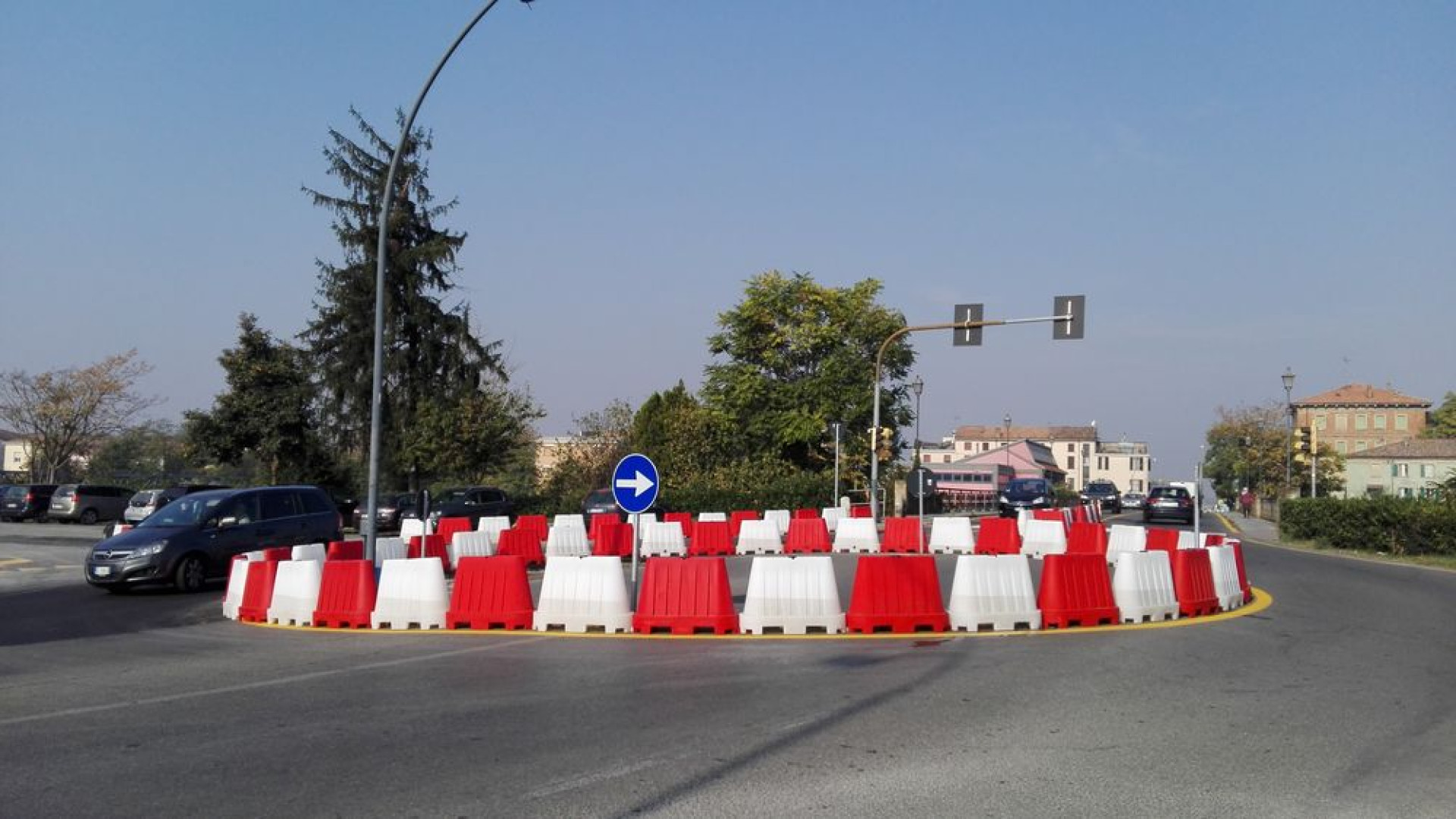 Verde "sponsorizzato" sulle rotatorie: la Provincia apre il bando per la manutenzione