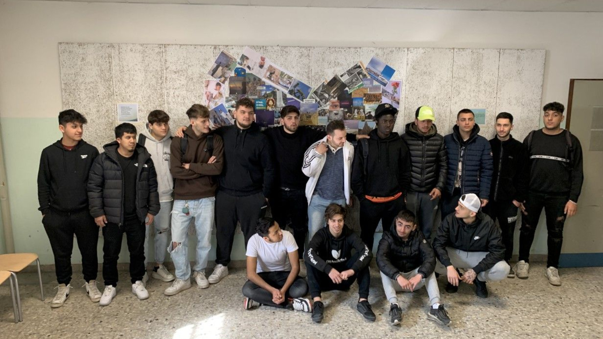 Dal dolore della guerra alla speranza della rinascita: l'installazione degli studenti