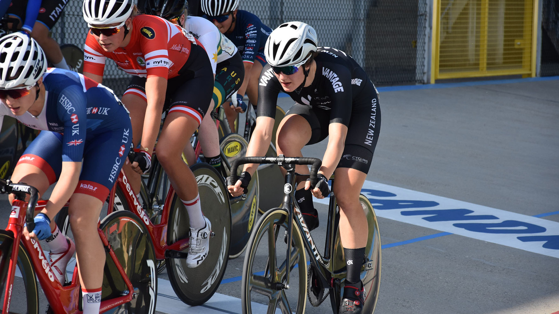 Ciclismo, anche la Nazionale femminile neozelandese alla 6 Giorni delle Rose