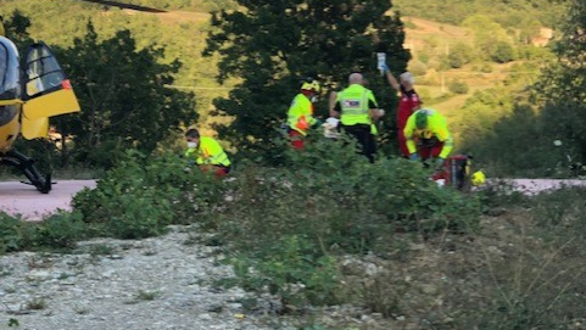 Esce fuori strada con la moto a Marsaglia. Grave 38enne di Podenzano