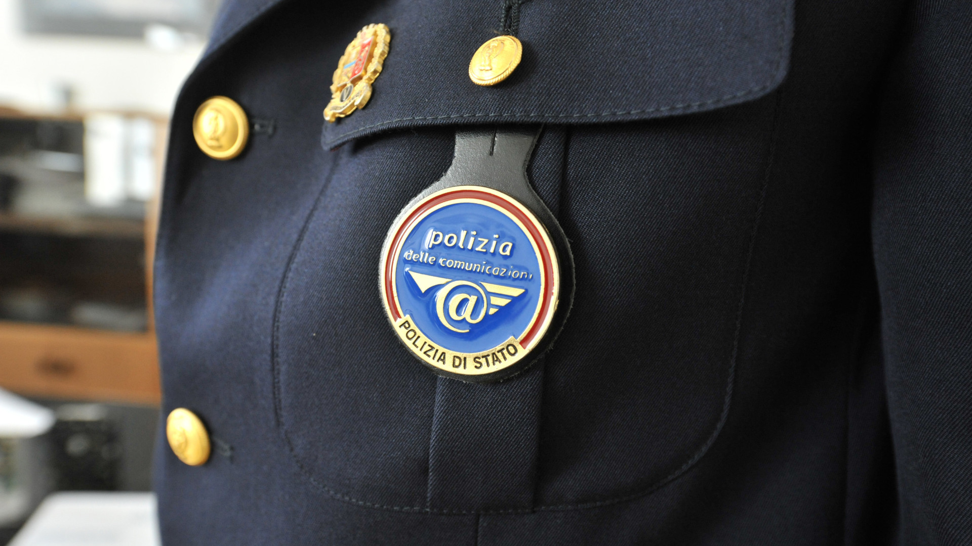 Polizia Postale su autocertificazioni: “Solo cartaceo, no app”