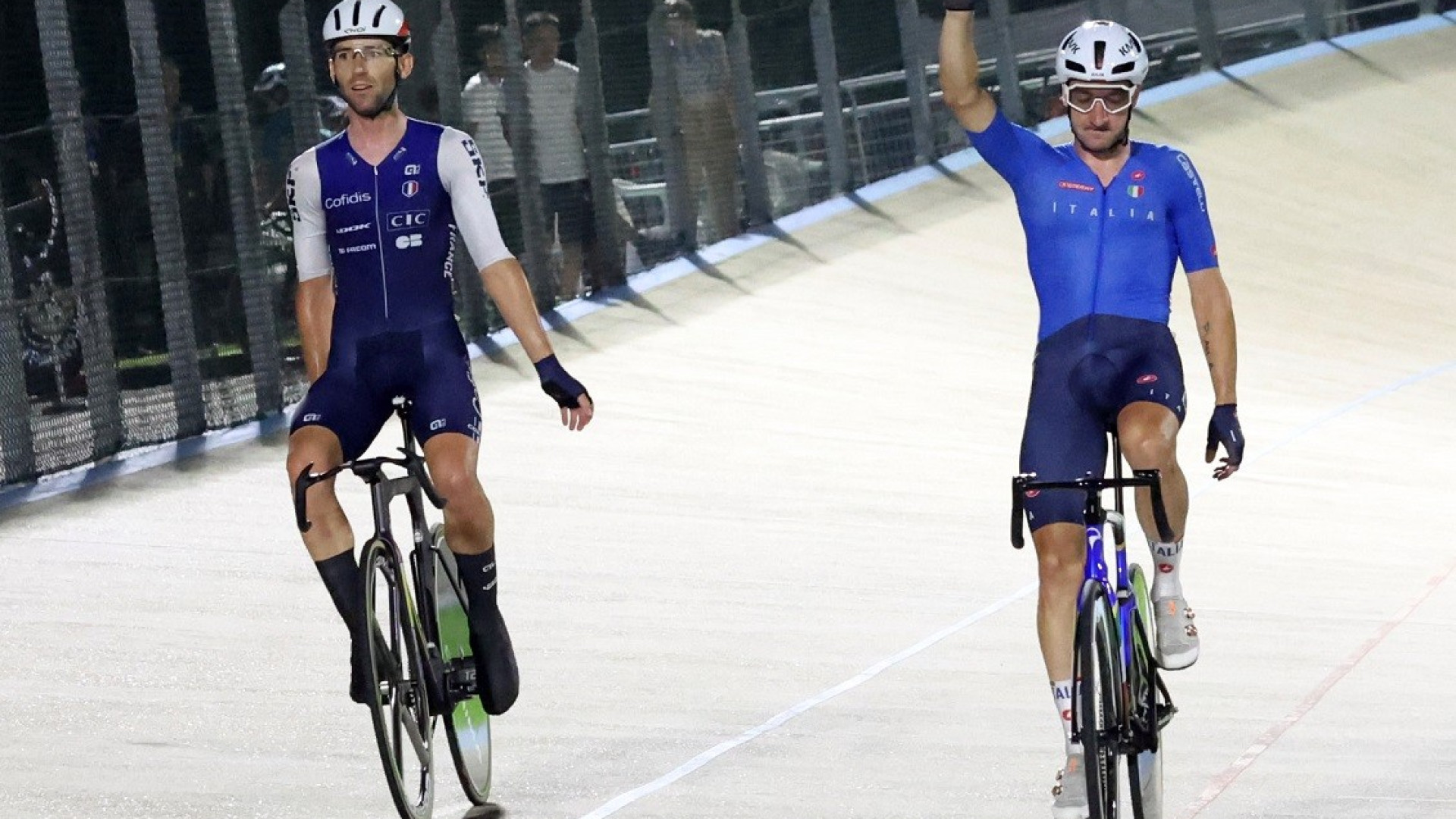 Ciclismo su pista, Thomas domina nell'Omnium alla 6 Giorni: i risultati di lunedì