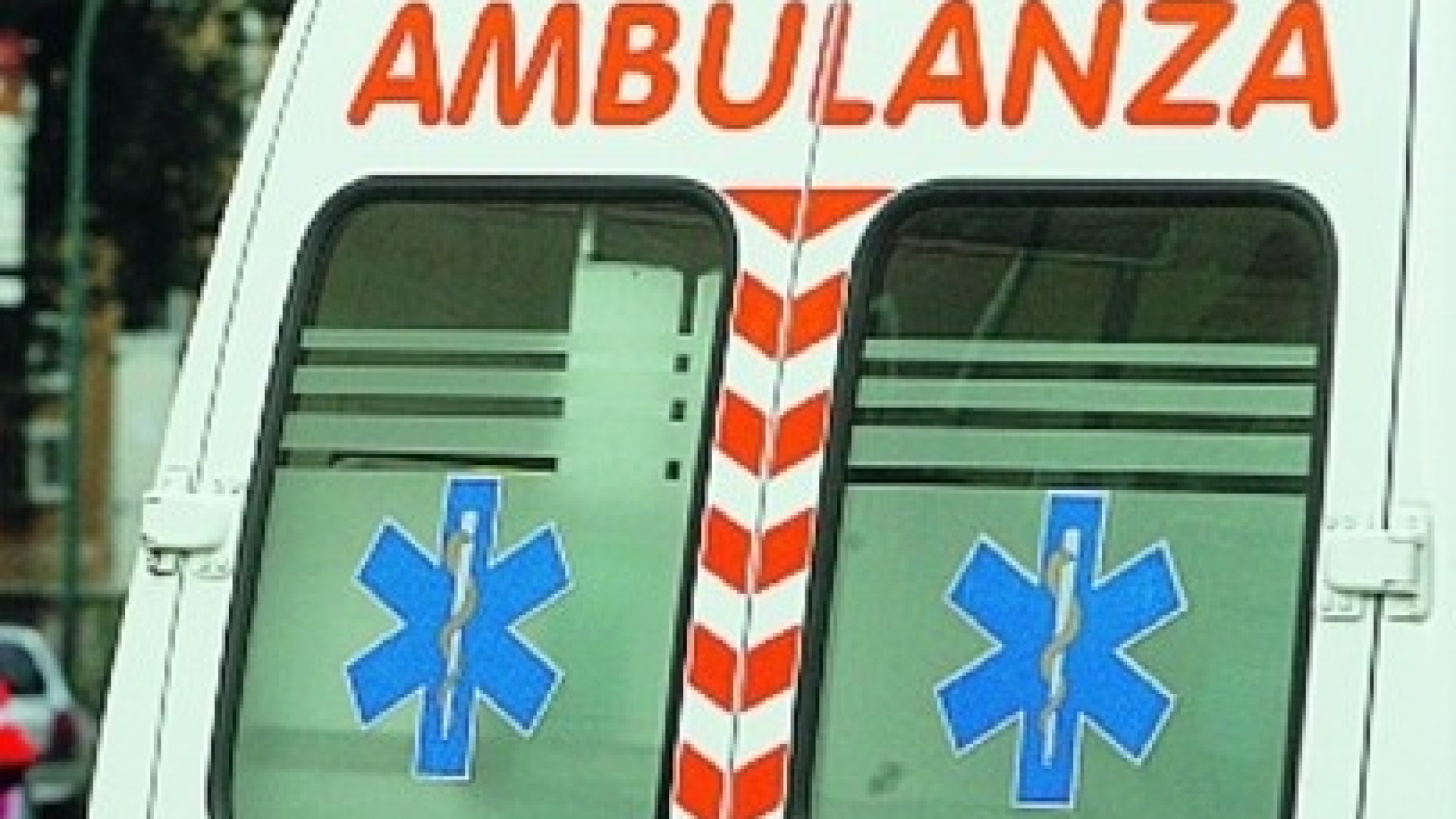 Travo: incidente stradale in località Piane. Soccorritori al lavoro