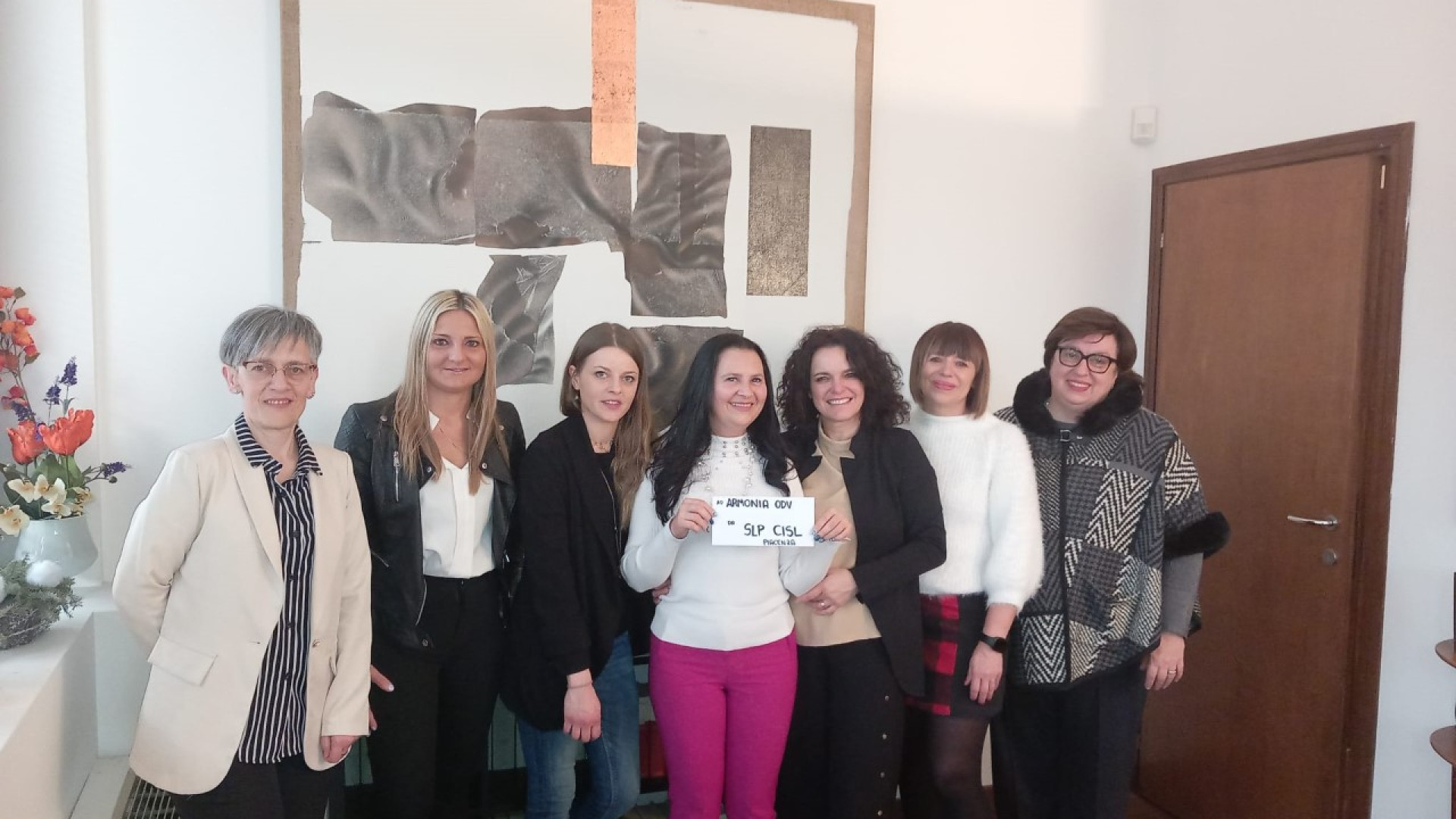 Dalla Cisl contributo all'associazione Armonia in occasione dell'8 marzo